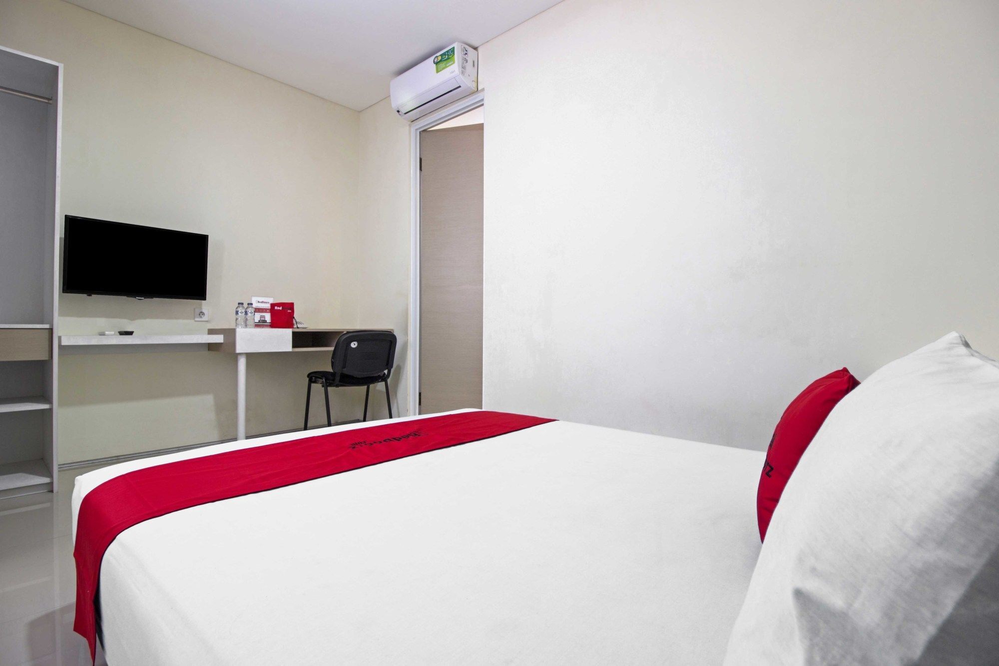 Reddoorz Near Maranatha University 3 Бандунг Екстериор снимка